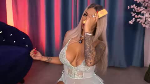 GoldenAmberX online show from November 27, 7:00 am