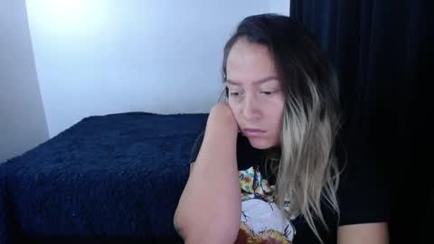 nathalia online show from January 22, 2:26 am