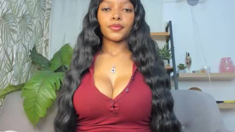 Dominique online show from December 14, 4:46 pm