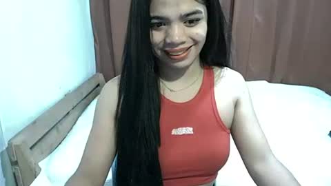 gorgeouspinay_gwen online show from March 4, 9:49 am