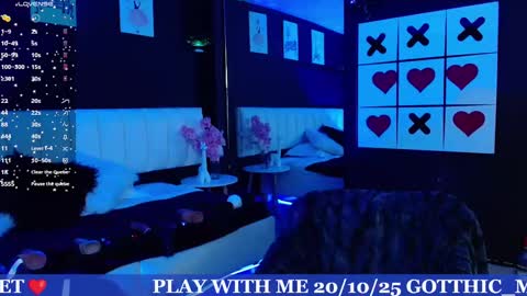 Snapshot of gotthic_met chatting on October 21, 4:49 am Meredith Alessandra online show from October 21, 4:49 am