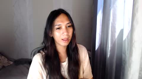 HoneyGrace online show from August 6, 2:07 am