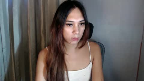 HoneyGrace online show from June 8, 3:29 am