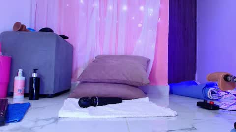 grace_sw online show from March 20, 12:32 pm