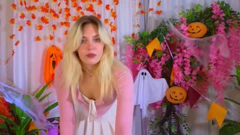 Grace online show from October 28, 4:57 pm