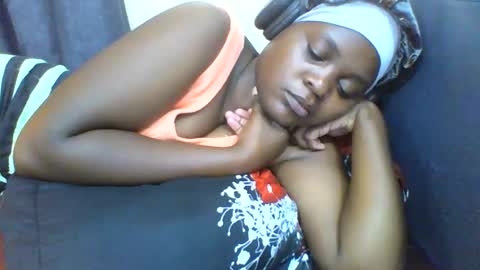 grannylover_ online show from November 26, 5:52 am