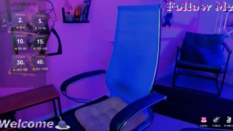 Snapshot of graycewild chatting on September 18, 11:31 am GrayceWild online show from September 18, 11:31 am