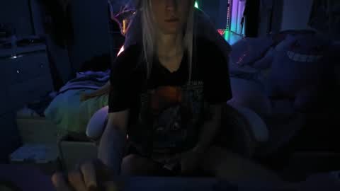 GreenEyedLovexo online show from March 5, 6:23 am