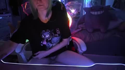 GreenEyedLovexo online show from October 19, 5:20 am