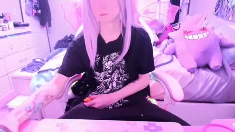 GreenEyedLovexo online show from February 25, 10:20 pm