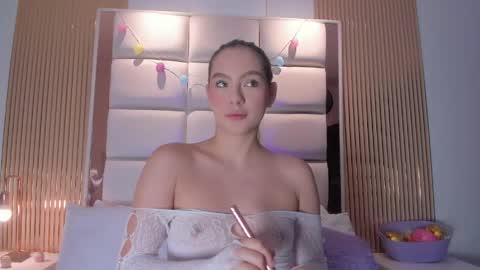 GRETA online show from April 8, 12:07 pm