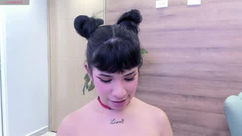 gummyluv online show from April 11, 7:28 pm