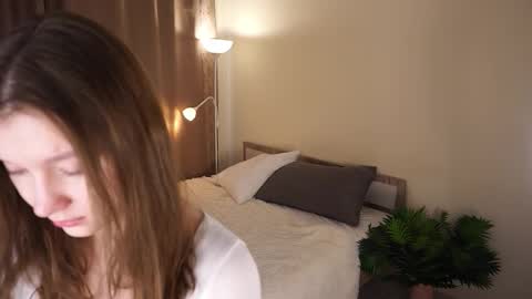 Molly online show from February 13, 5:20 am