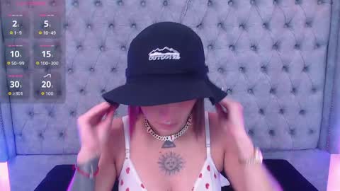 Gyal Smith online show from April 21, 3:46 am