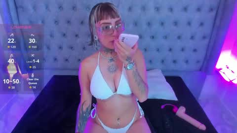 Gyal Smith online show from June 5, 4:05 am