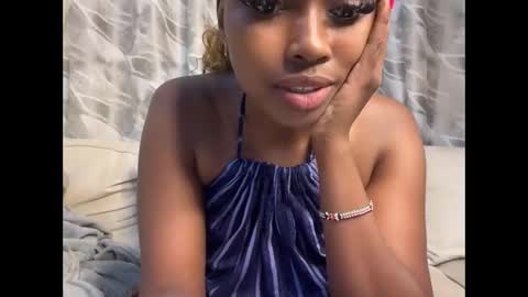 h_o_t_goddess online show from February 12, 7:10 am