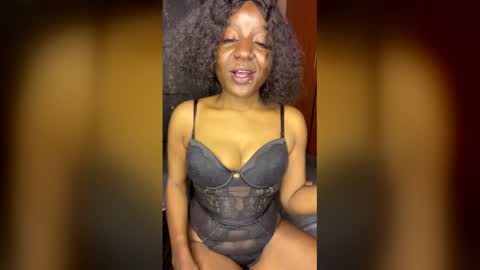 habibty5 online show from December 14, 11:21 pm