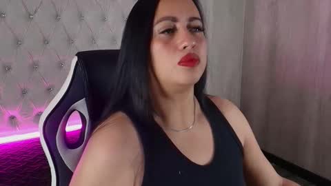 hadde_rosse online show from November 30, 5:11 am