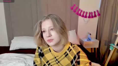 Hailey online show from February 19, 2:01 am