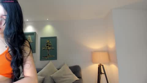 Hailey online show from March 1, 11:10 am