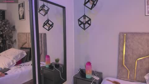 Hailey online show from February 15, 12:15 pm