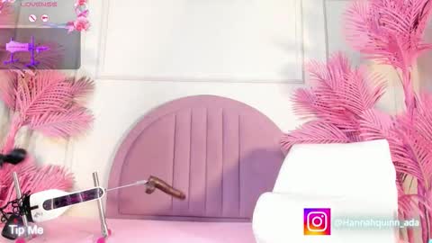 hanaahquinn online show from March 3, 11:38 am