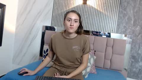 Hanna Palmer online show from December 19, 2:20 pm