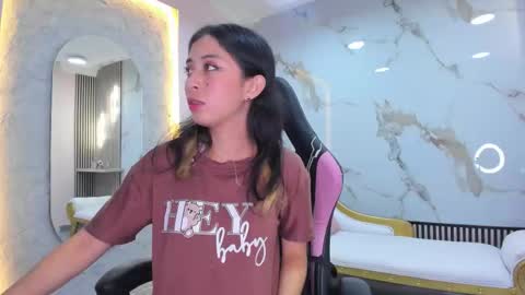 Hanna online show from November 1, 9:08 pm