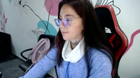 mara online show from July 25, 8:16 pm