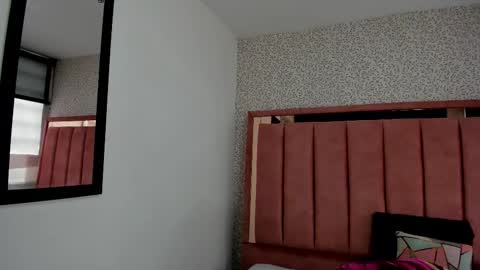  H A N N A  online show from October 9, 8:13 pm