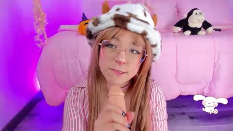 hannacutegod online show from October 26, 6:09 am