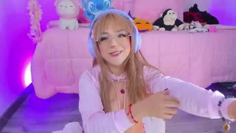 hannacutegod online show from February 14, 5:31 am