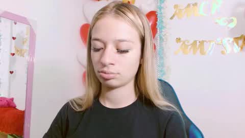 Hannah 027 online show from September 12, 11:28 am