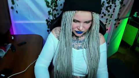 Hannah online show from November 22, 12:57 am