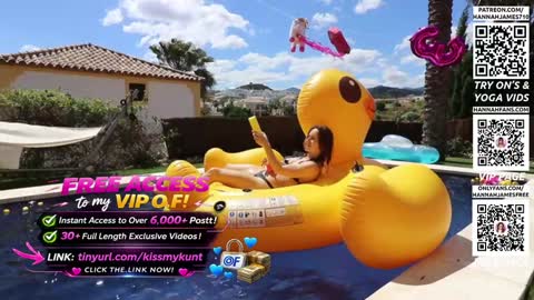 Hannah James online show from March 4, 4:57 pm