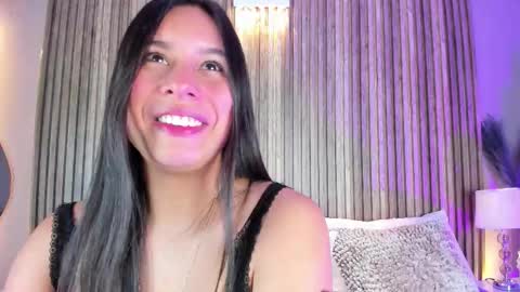 HannaPaola online show from January 6, 10:46 pm