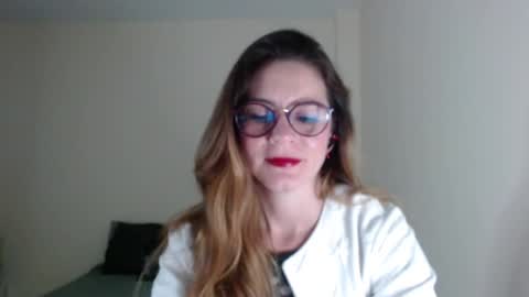 hanny_333 online show from January 6, 8:46 am