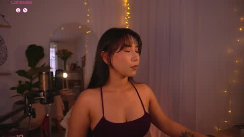 Snapshot of hanymel chatting on December 2, 9:37 pm Mizi online show from December 2, 9:37 pm