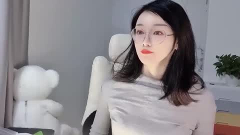 Daisy online show from February 27, 3:36 am