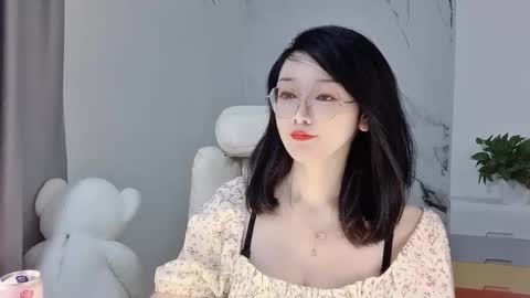 Daisy online show from March 2, 1:26 am