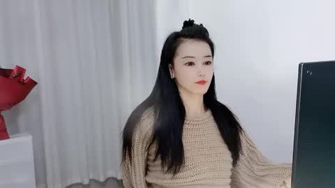 happysweety1688 online show from February 28, 9:25 pm