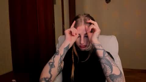 Julia online show from February 12, 4:47 am