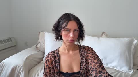 Snapshot of harlowblake___ chatting on January 4, 3:28 pm HARLOW BLAKE online show from January 4, 3:28 pm