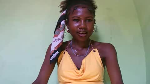 hasleyinah online show from February 20, 11:12 am