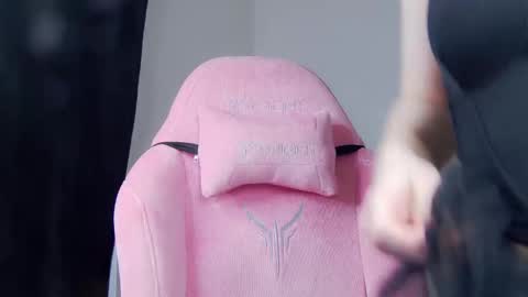 Anna online show from January 12, 12:10 pm