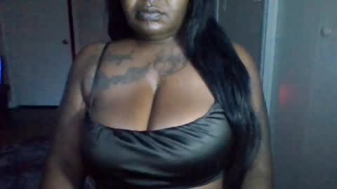 hawtchoc37 online show from July 9, 11:56 am