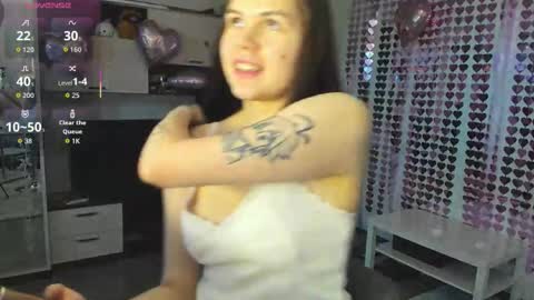 Heather online show from February 8, 8:40 am