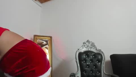 Snapshot of hela_wet chatting on December 8, 7:54 pm Hela   Independent model online show from December 8, 7:54 pm