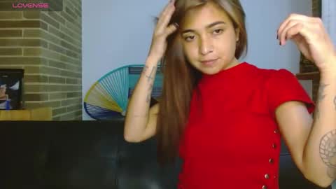  Only 18 cyrus online show from January 23, 2:33 am