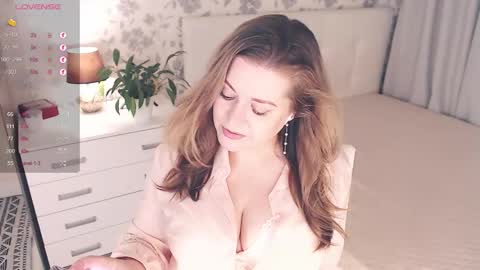 Helena Bonham online show from October 8, 3:16 pm